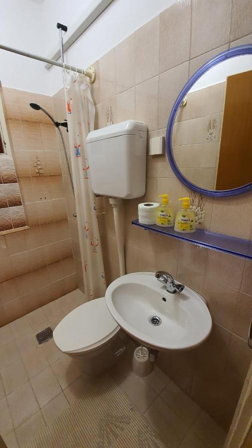 Apartment Majda Rab Town Exterior photo